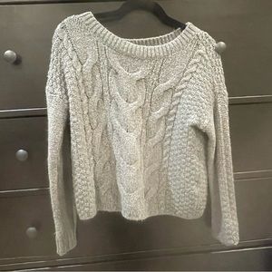Hollister Knit Sweater Size M